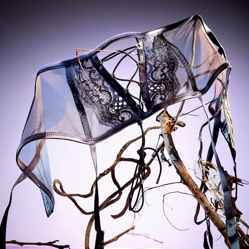 WH_0809_SIMPLE_NO BRIEF_52