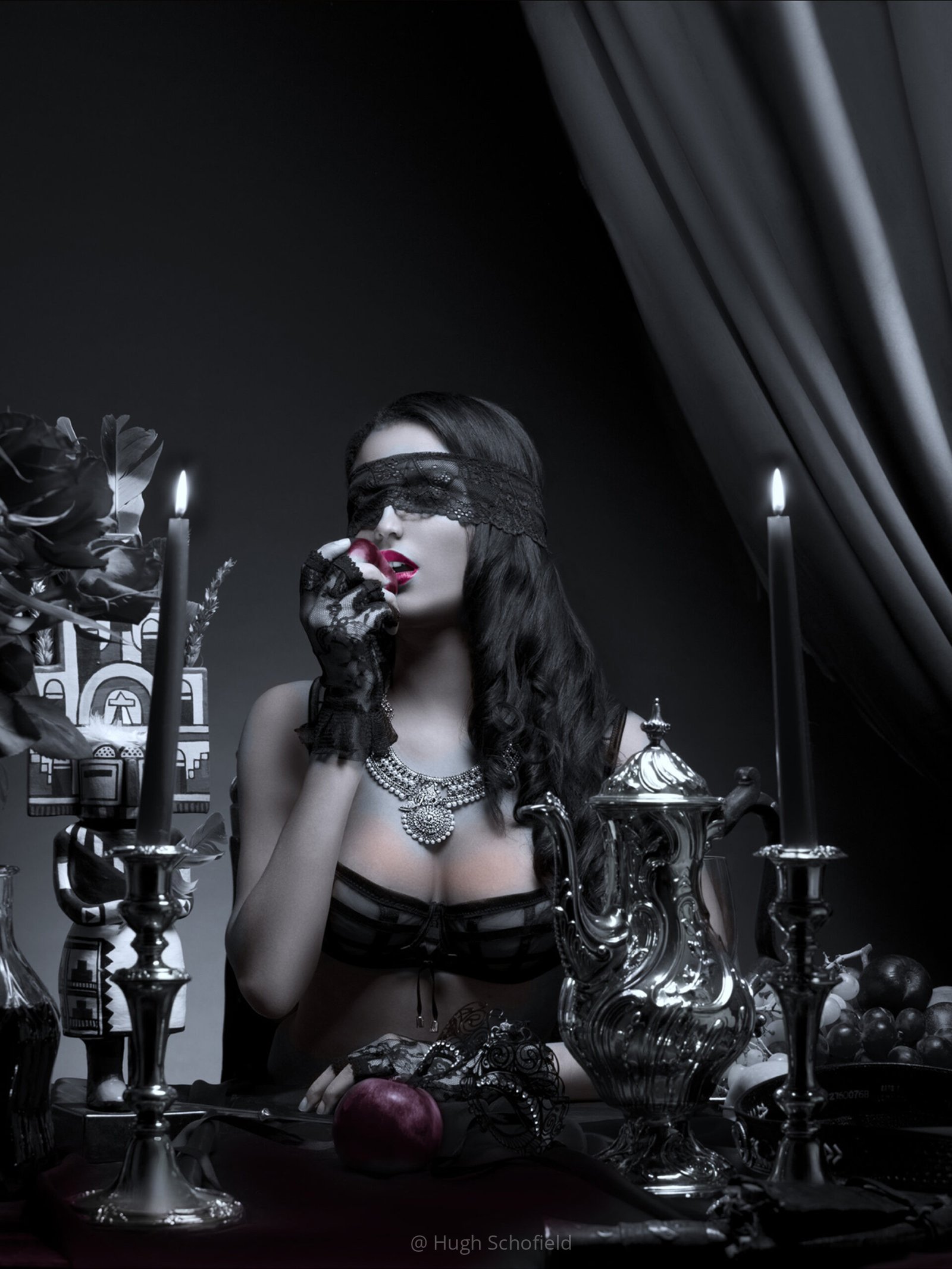 The Oracle’s Apple – Ritual Temptation Art Print