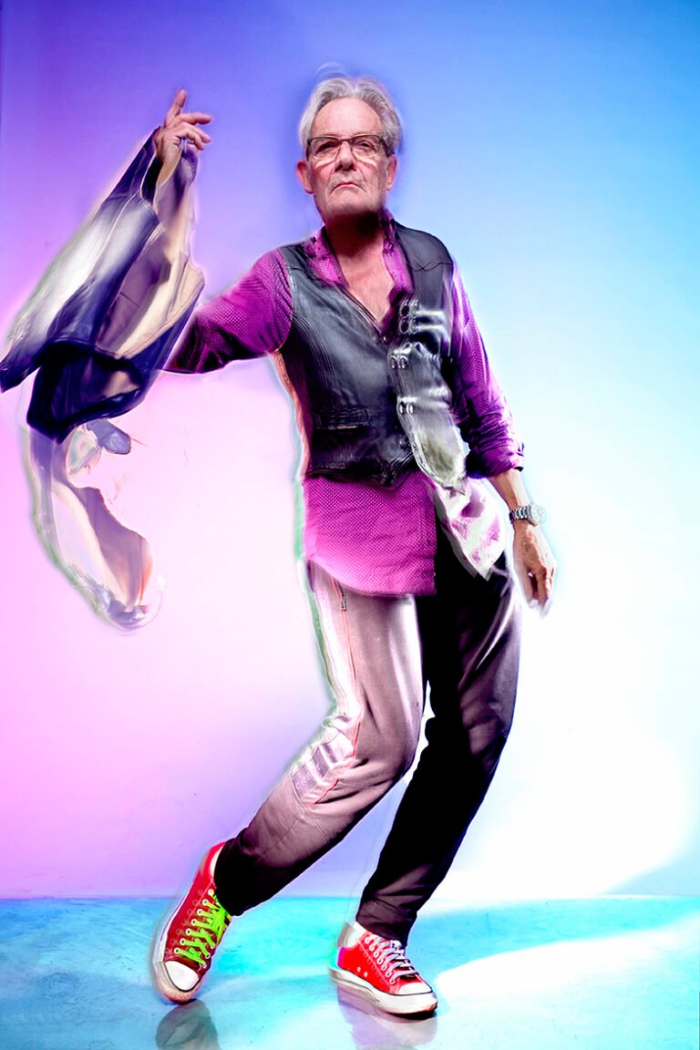 HV_BODY_B_6388_FT_FT_BLUR_CROP